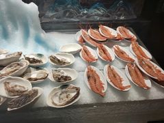 -雍容荟帝王蟹活龙虾展台自助(IFS黑金店)