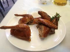 红烧脆皮乳鸽-海逸海鲜酒家(古北店)