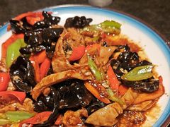 -靠山屯东北农家菜(八龙桥雅苑店)