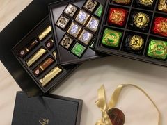 -VENCHI 闻绮(北京国贸商城店)