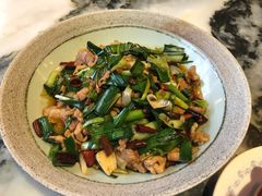 -蔼若春.传承三十年云南菜(金碧公园店)