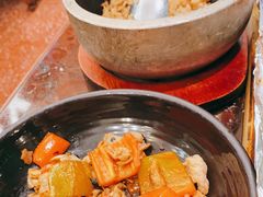 当红小炒肉石锅饭-新白鹿餐厅(爱琴海购物中心店)