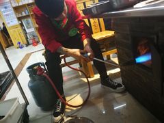-屯老二农家铁锅炖·行业领军者(梅江店)