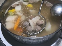 -左庭右院鲜牛肉火锅(浦江欢乐颂店)