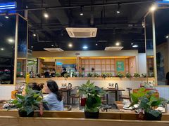 大堂-凤兴鸡煲(宝安海雅店)