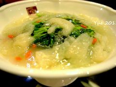 竹荪扒时蔬-院落创意菜