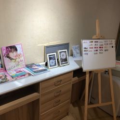 -涂tu指甲日式美甲美睫店