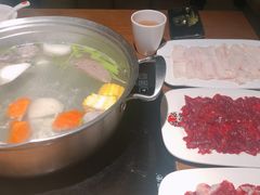 -牛焱·贵州黄牛肉火锅(城西银泰店)