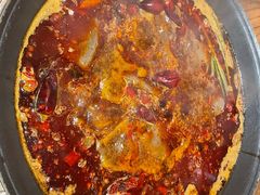 -旧街市鲜货老火锅(大光路店)