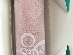 -顶东面包花园·生日蛋糕(世博店)