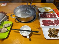 -养牛邓·潮汕牛肉海鲜自助火锅(广州店)