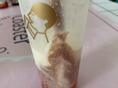 -喜茶(北京华贸购物中心店)