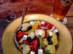 -SISTERS BAR RESTAURANT川意酒馆(嘉善老市H楼店)