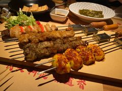 果戈里烤猪肉大串-雪熊精酿·哈尔滨烧烤酒馆(非遗大串店)