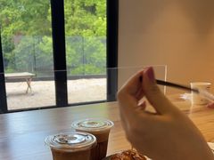 -J Create城市露营咖啡·简餐·宠物(上海动物园店)