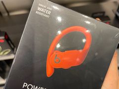 -Apple零售店(华贸购物中心店)
