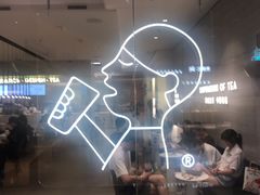 -喜茶(杭州滨江宝龙店)