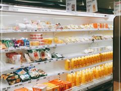 -盒马鲜生(红莲店)