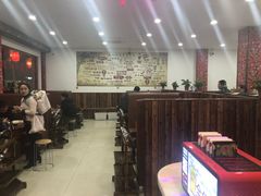 大堂-哈尔滨东北铁锅炖(都督街店)