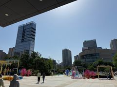 -CityOn熙地港（西安）购物中心