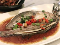 油淋鲈鱼-鹿港小镇(黄金店)