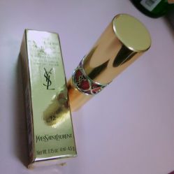 -YVESSAINTLAURENT