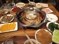 -六公里老火锅(总店)