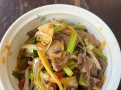-方铲铲·成都板凳面(滨江银泰店)