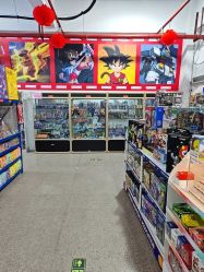 -逝水玩具折扣店