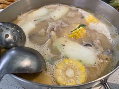 -肥仔文澳门猪骨煲(南京西路店)