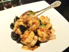 黑蒜大千虾球-北京四季酒店·采逸轩