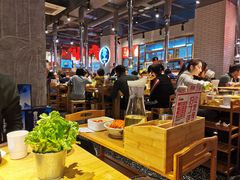 大堂-么肆烤肉·中式自助·烤肉大排档(街道口季佳PAI店)