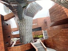 -东浩兰生上海世博展览馆