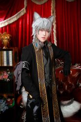 -星元素cosplay动漫摄影写真工作室