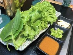 -臻牛烤肉
