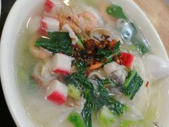 好大一碗海鲜粉汤-千盛海南粉(金鸡岭店)