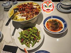 -禄鼎记·排队俩小时都要吃的酸菜鱼(石牌桥店)