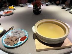 -新荣记(BFC外滩金融中心店)