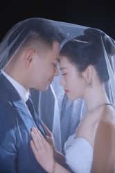 -雪中彩影婚纱摄影·微光艺术中心