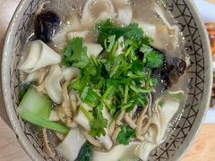-萧记三鲜烩面(东站店)