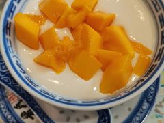-黄氏许牛奶甜品店(展后街店)