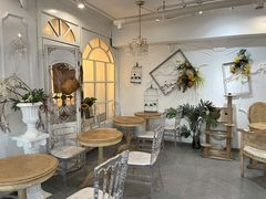 -共舞时光猫咖·狗咖(新街口店)