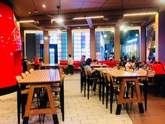 -城市大道红炉披萨烘焙坊