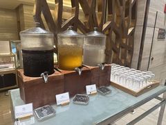 -月色西餐厅·海鲜刺身·烧烤(科学城保利郡雅酒店)