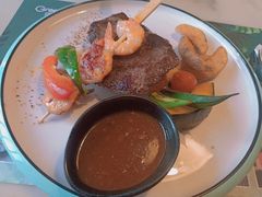 -绿茵阁牛扒餐厅(客村店)