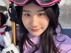 -亚布力新体委滑雪场
