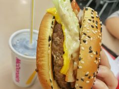 -麦当劳(新城市广场店)
