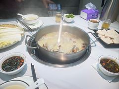 龙鑫记胡椒猪肚鸡-龙鑫记清远脆皮鸡胡椒猪肚鸡