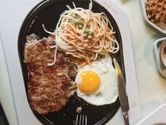 -豪客来牛排(中央花苑店)