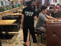 -巴依兄弟西域美食(机场店)